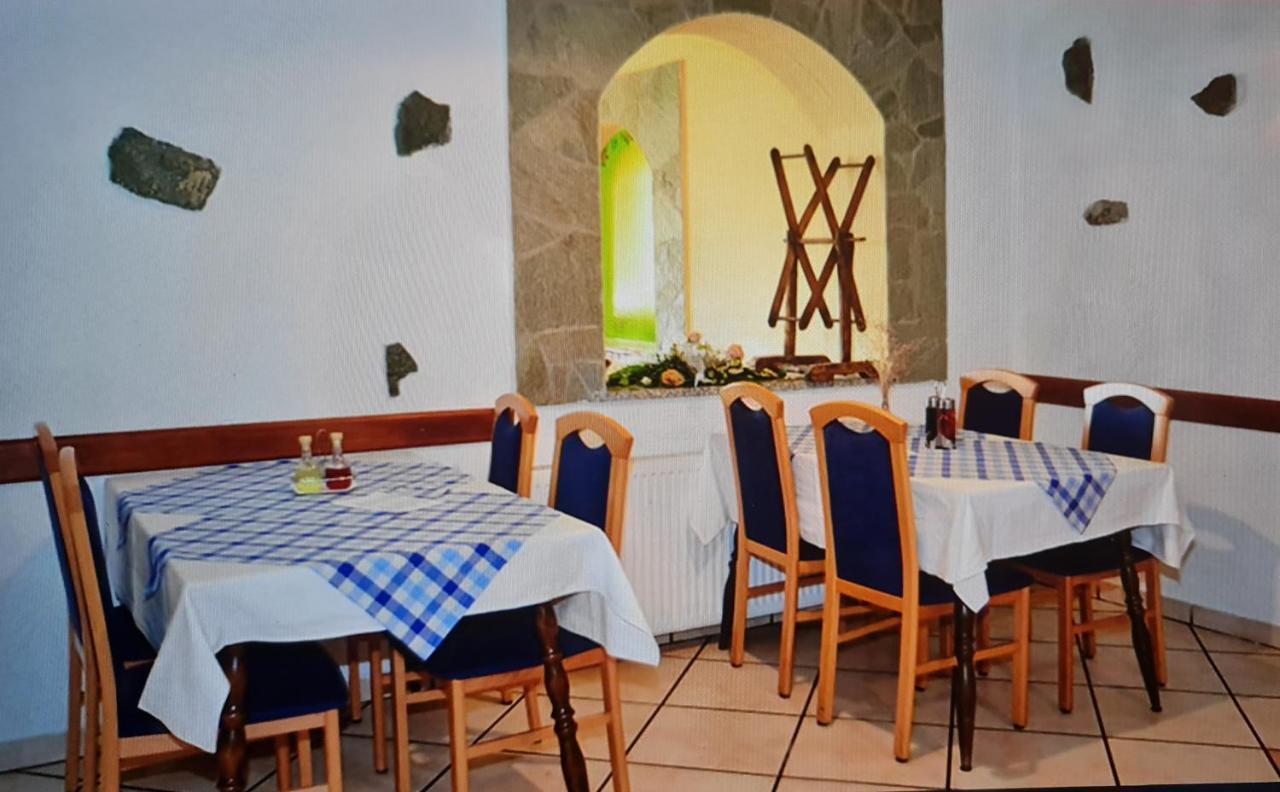 Pension Knafel Zirovnica Dış mekan fotoğraf